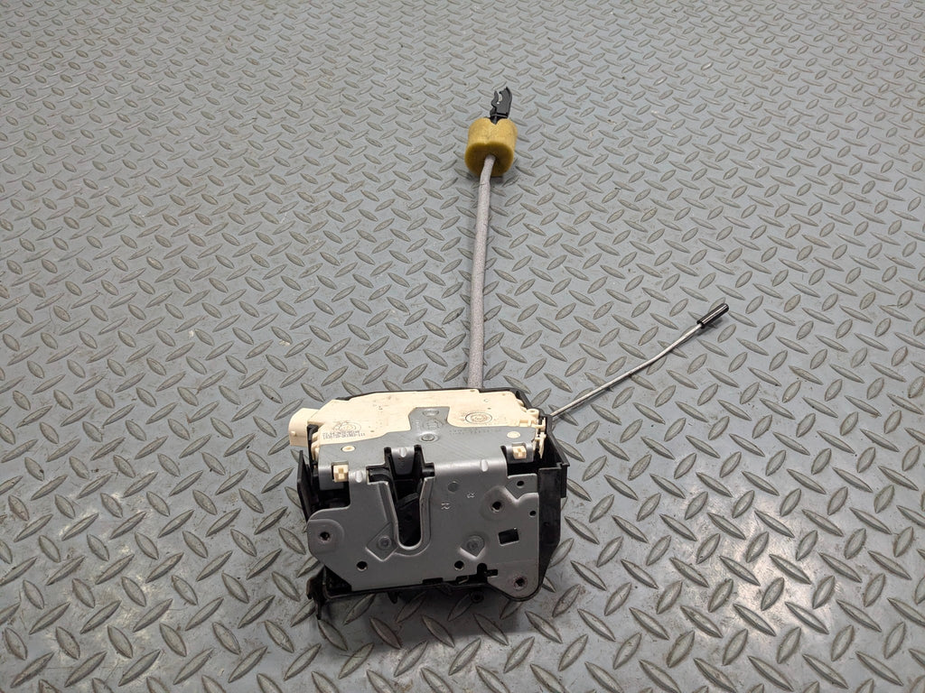 2010 - 2012 LAND ROVER RANGE ROVER OEM DOOR LOCK LATCH ACTUATOR FRONT RIGHT