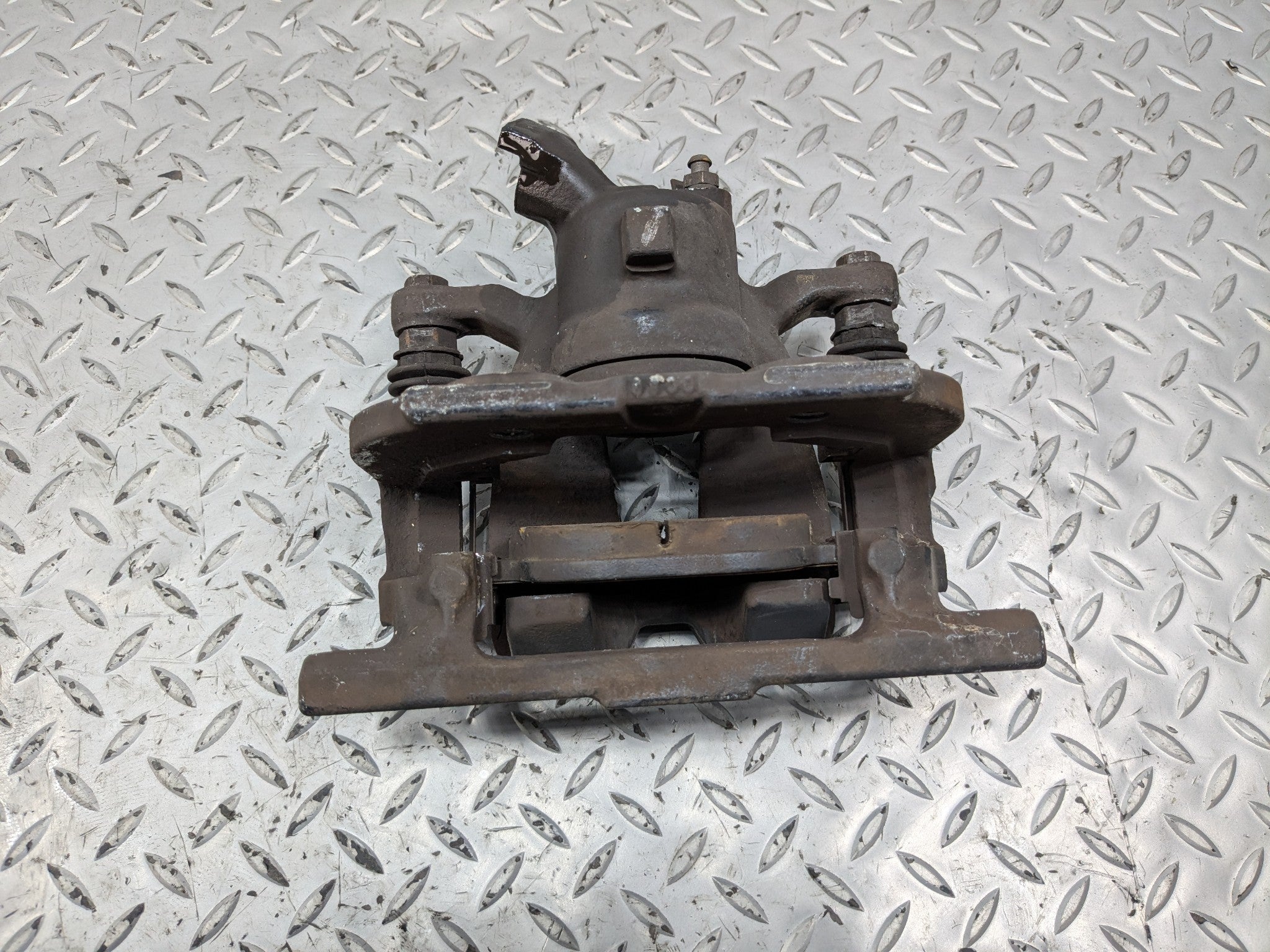 2010 - 2012 LAND ROVER RANGE ROVER OEM BRAKE CALIPER REAR LEFT DRIVER SIDE