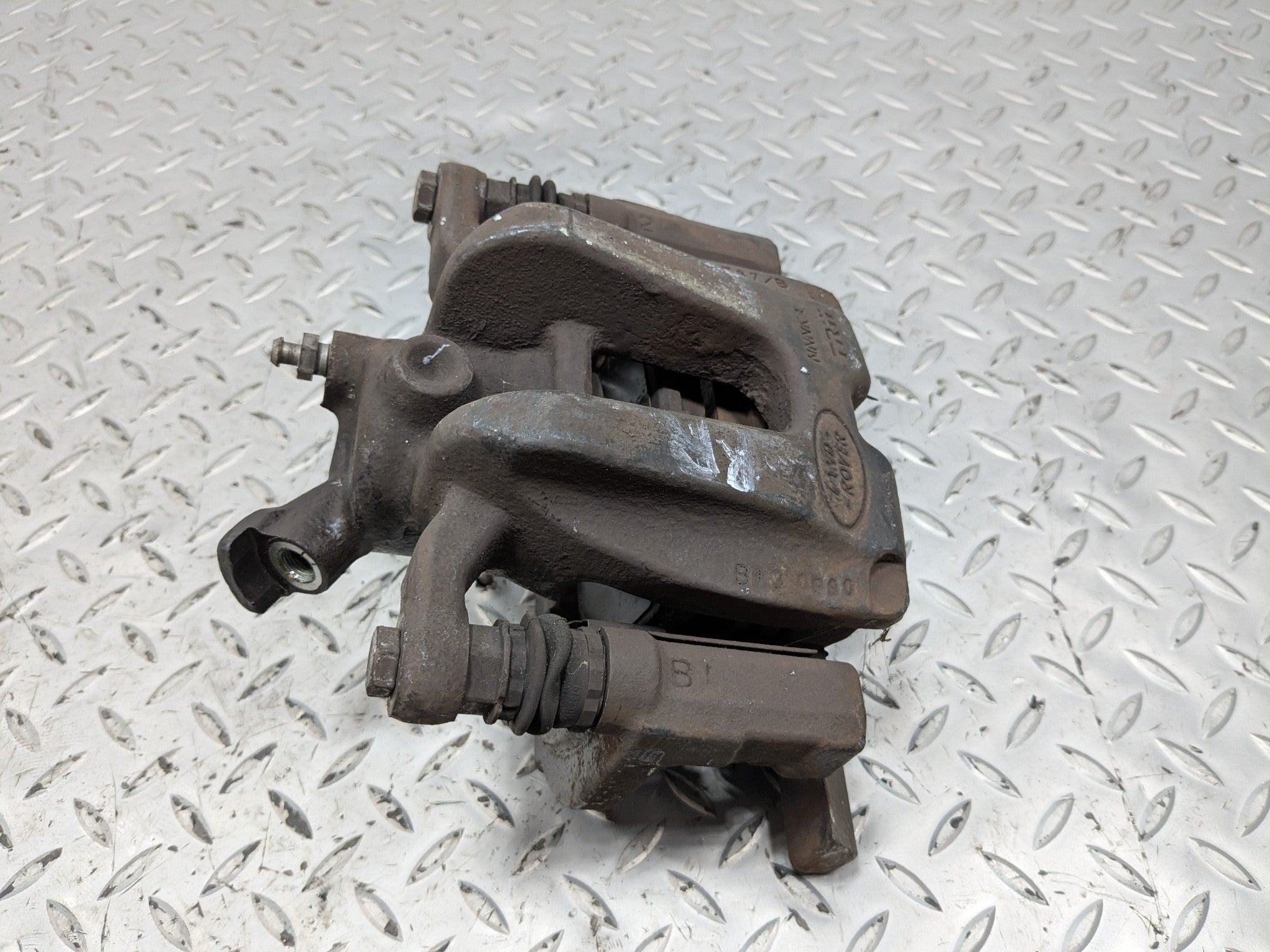 2010 - 2012 LAND ROVER RANGE ROVER OEM BRAKE CALIPER REAR RIGHT PASSENGER SIDE