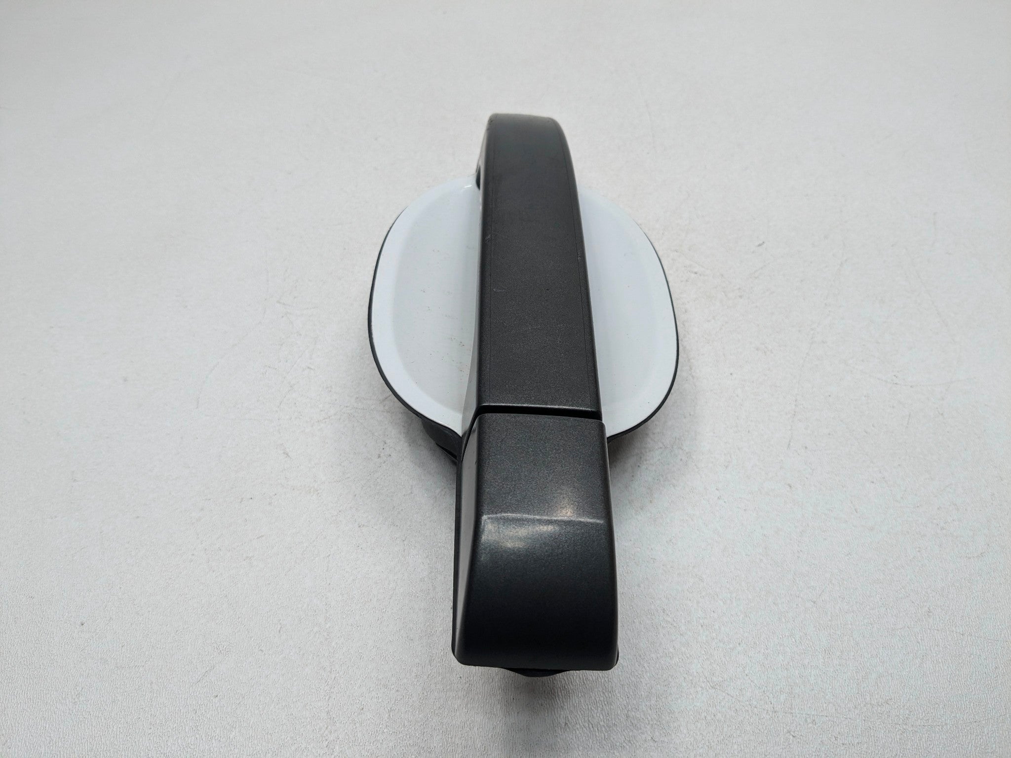10 - 12 LAND ROVER RANGE ROVER OEM EXTERIOR DOOR HANDLE REAR LEFT DRIVER SIDE