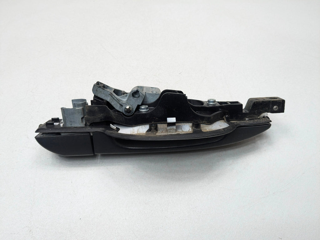 10 - 12 LAND ROVER RANGE ROVER OEM EXTERIOR DOOR HANDLE REAR LEFT DRIVER SIDE