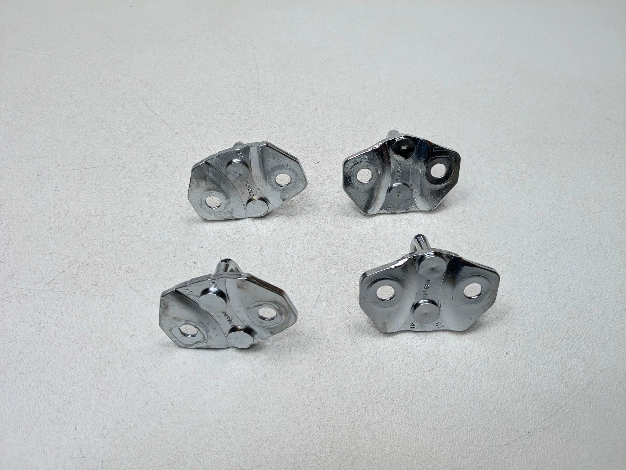 2010 - 2012 LAND ROVER RANGE ROVER OEM DOOR LOCK STRIKER SET FRONT AND REAR SIDE