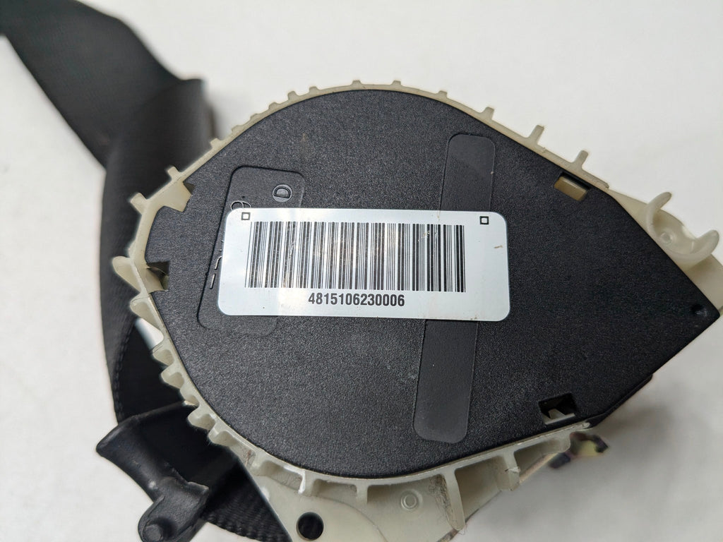 10 - 12 LAND ROVER RANGE ROVER OEM SEAT BELT RETRACTOR ASSEMBLY FRONT RIGHT SIDE