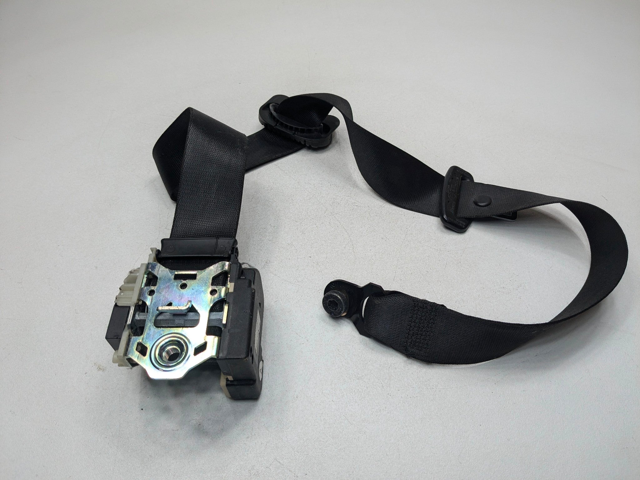 10 - 12 LAND ROVER RANGE ROVER OEM SEAT BELT RETRACTOR ASSEMBLY FRONT LEFT SIDE