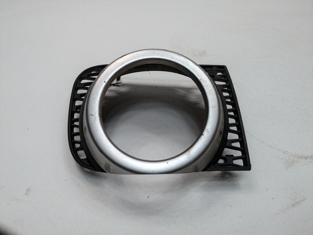 10 - 12 LAND ROVER RANGE ROVER OEM FOG LIGHT COVER TRIM GRILLE FRONT LEFT SIDE