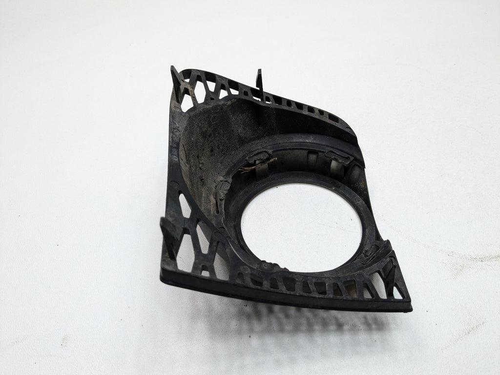 10 - 12 LAND ROVER RANGE ROVER OEM FOG LIGHT COVER TRIM GRILLE FRONT LEFT SIDE