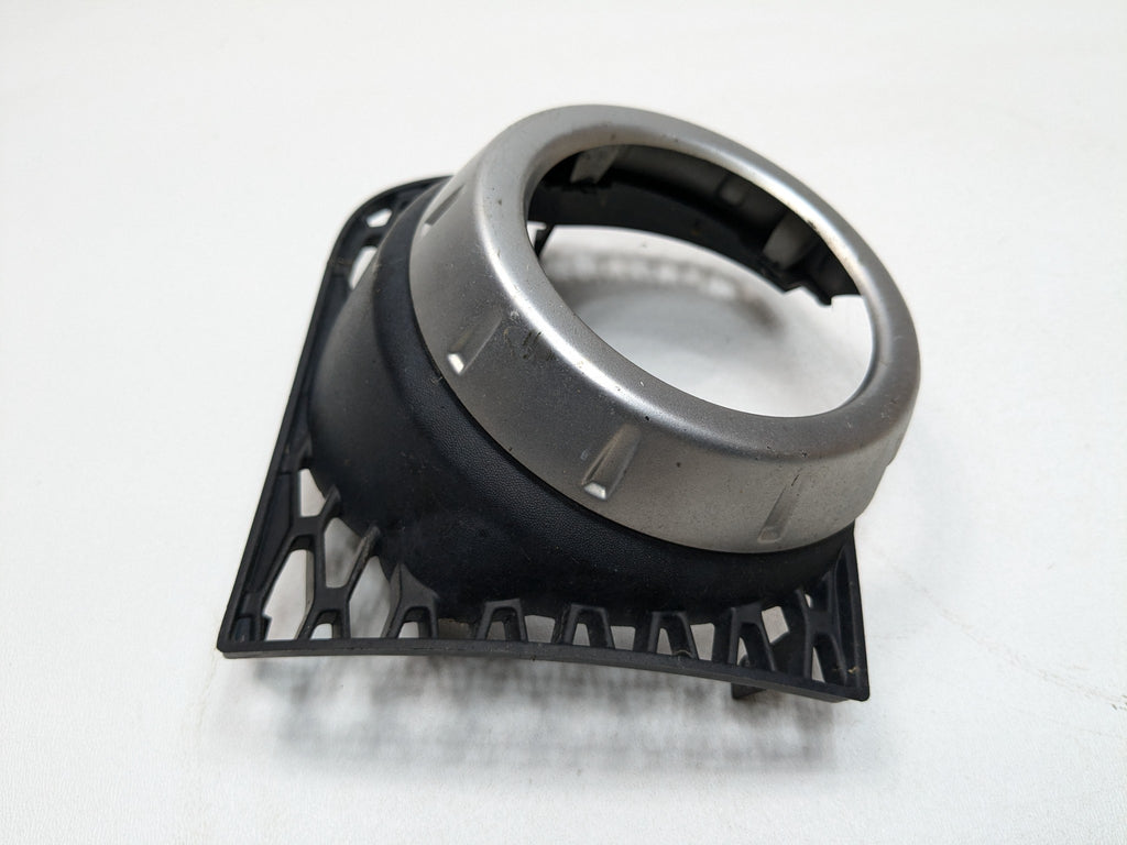 10 - 12 LAND ROVER RANGE ROVER OEM FOG LIGHT COVER TRIM GRILLE FRONT RIGHT SIDE