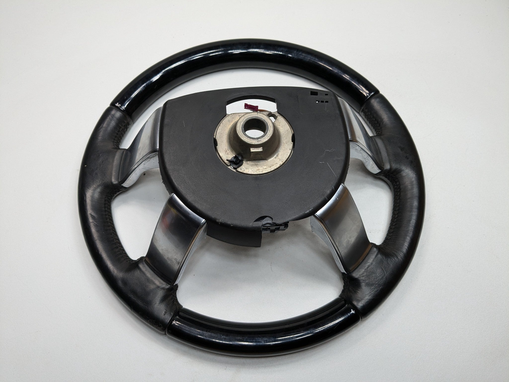2010 - 2012 LAND ROVER RANGE ROVER OEM STEERING WHEEL BLACK