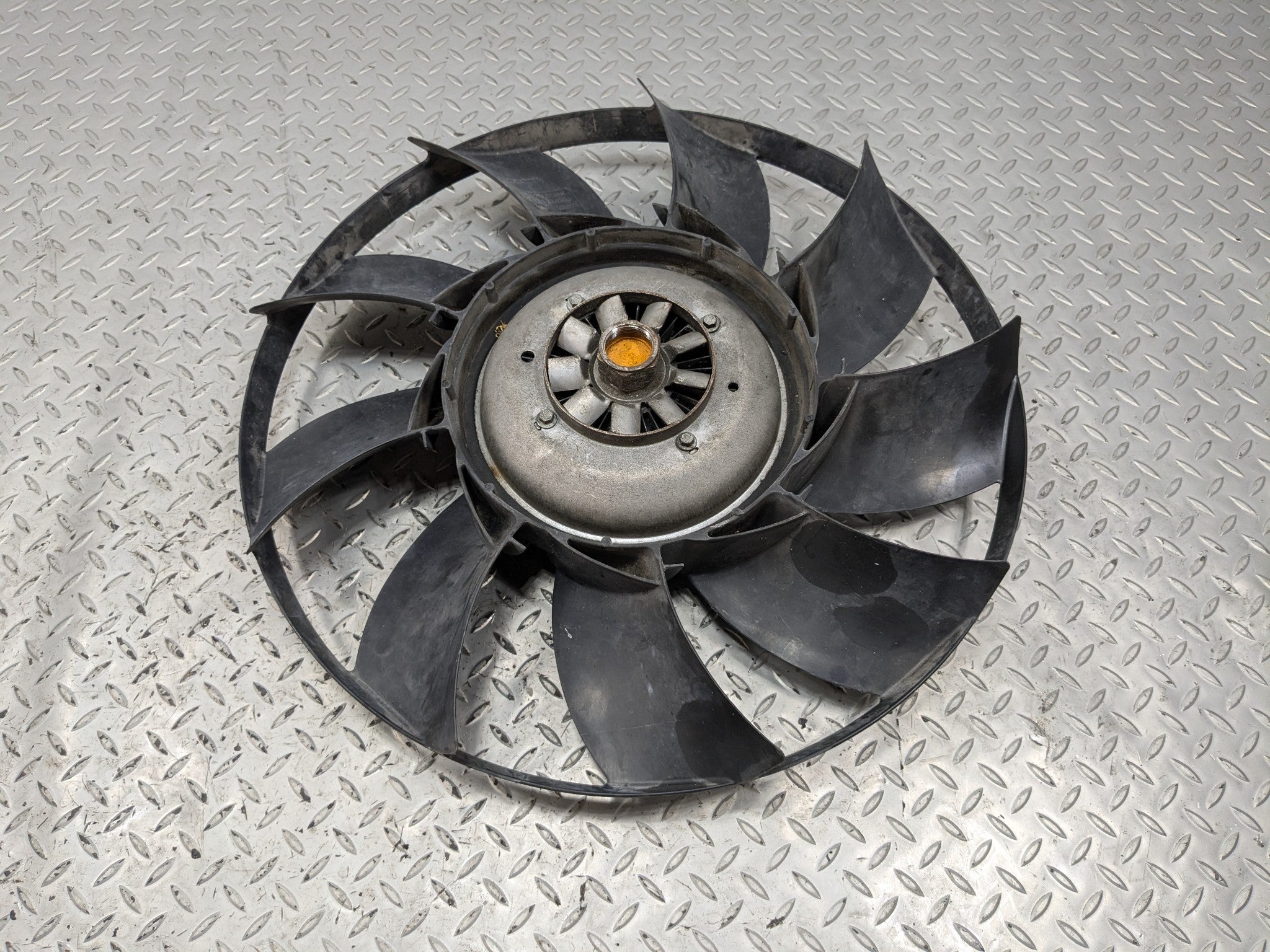 2010 - 2012 LAND ROVER RANGE ROVER OEM ENGINE MOTOR RADIATOR COOLING FAN