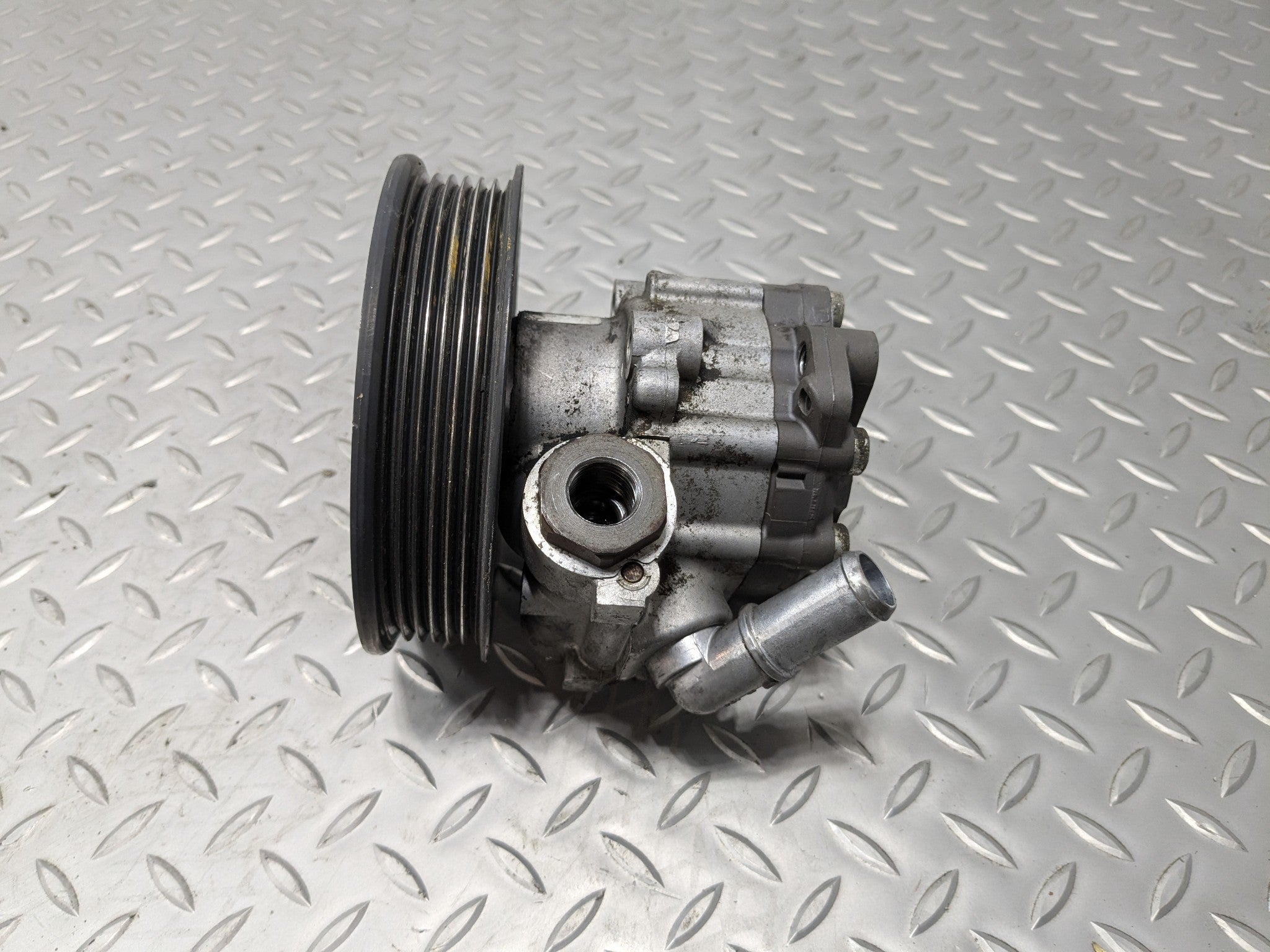 2010 - 2012 LAND ROVER RANGE ROVER OEM POWER STEERING PUMP MODULE