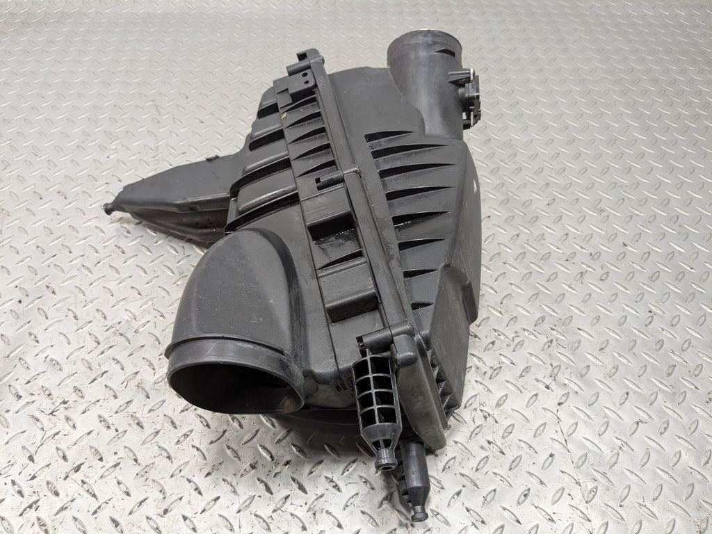 10 - 12 LAND ROVER RANGE ROVER OEM AIR INTAKE CLEANER FILTER BOX LEFT SIDE 5.0L