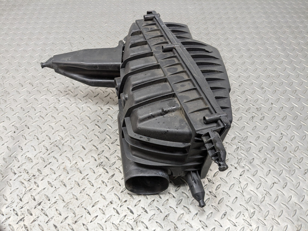 10 - 12 LAND ROVER RANGE ROVER OEM AIR INTAKE CLEANER FILTER BOX RIGHT SIDE 5.0L