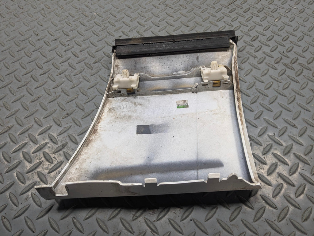 10 - 12 LAND ROVER RANGE ROVER OEM EXTERIOR FENDER MOLDING COVER FRONT LEFT SIDE