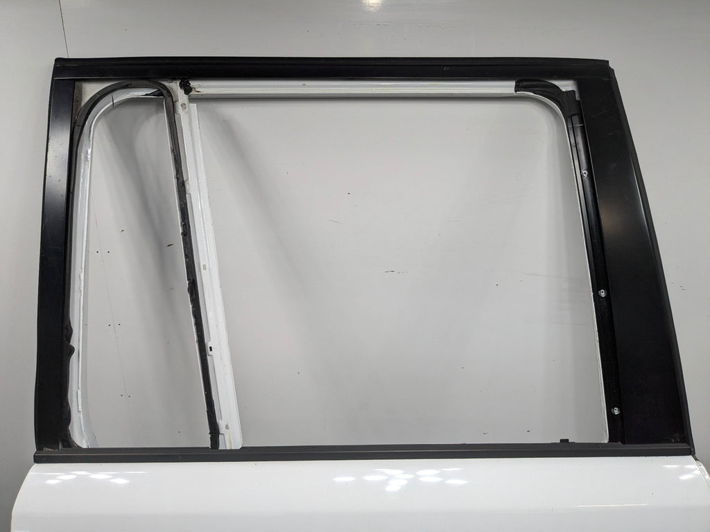 2010 - 2012 LAND ROVER RANGE ROVER OEM DOOR SHELL PANEL WHITE REAR RIGHT SIDE