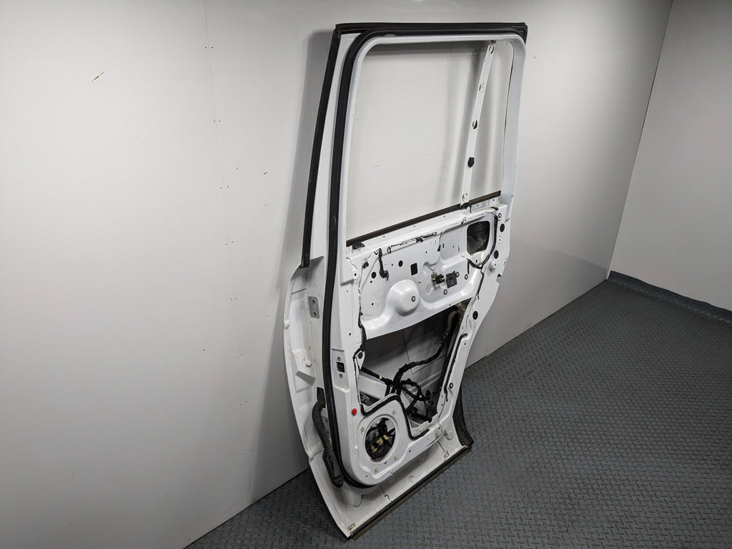 2010 - 2012 LAND ROVER RANGE ROVER OEM DOOR SHELL PANEL WHITE REAR RIGHT SIDE