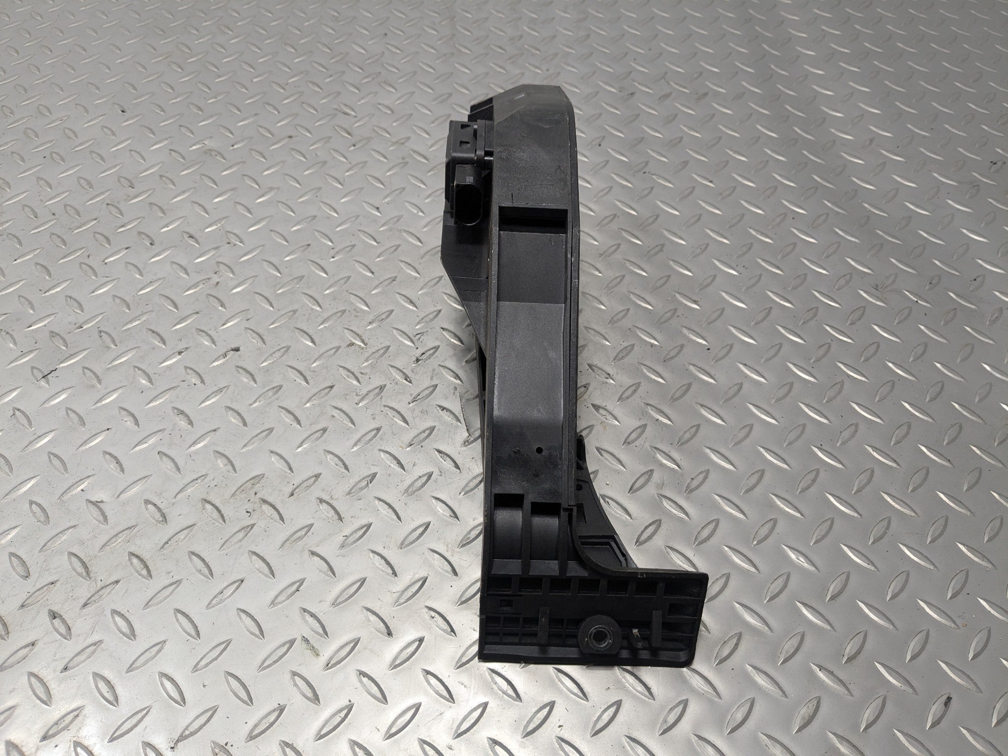 2010 - 2012 LAND ROVER RANGE ROVER OEM ACCELERATION THROTTLE GAS PEDAL SENSOR