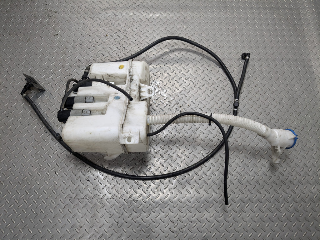10 - 12 LAND ROVER RANGE ROVER OEM WASHER FLUID RESERVOIR BOTTLE TANK WITH PUMPS
