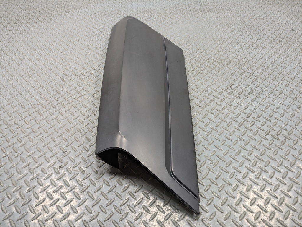 10 - 12 LAND ROVER RANGE ROVER OEM QUARTER D-PILLAR MOLDING EXTERIOR REAR LEFT