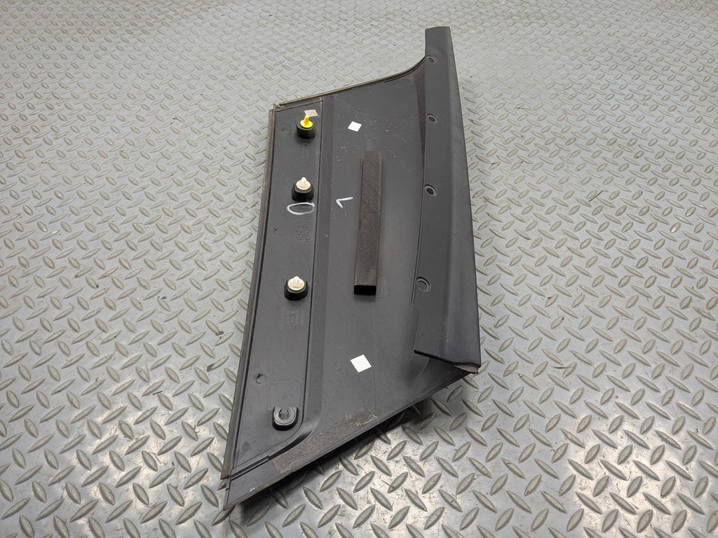10 - 12 LAND ROVER RANGE ROVER OEM QUARTER D-PILLAR MOLDING EXTERIOR REAR LEFT