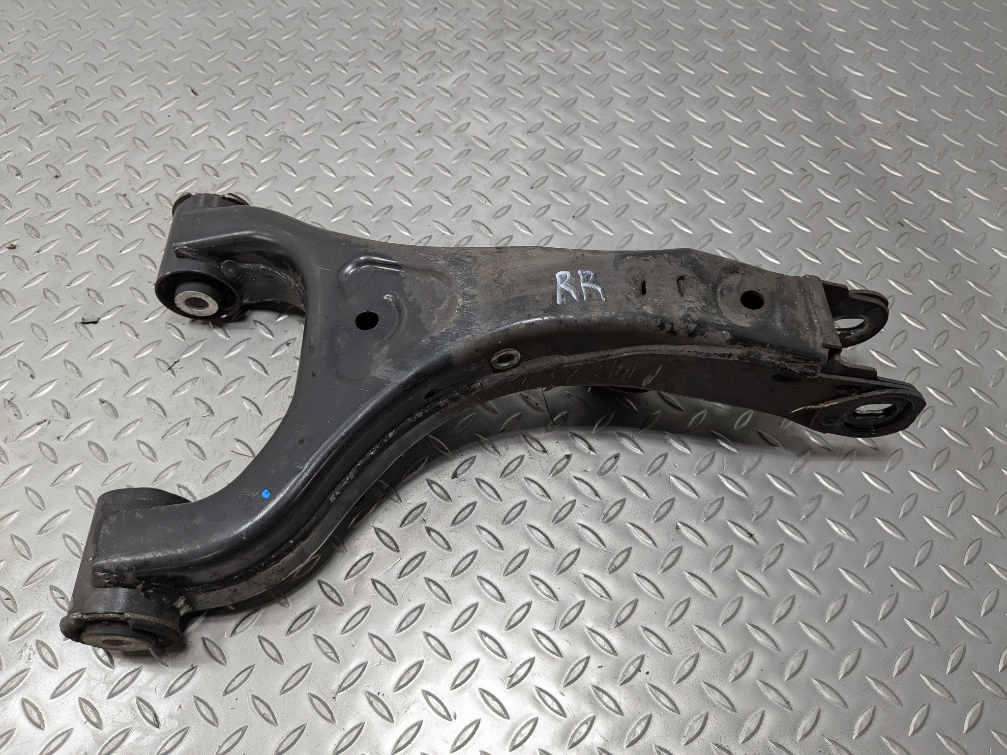 10 - 12 LAND ROVER RANGE ROVER OEM SUSPENSION UPPER CONTROL ARM REAR RIGHT SIDE