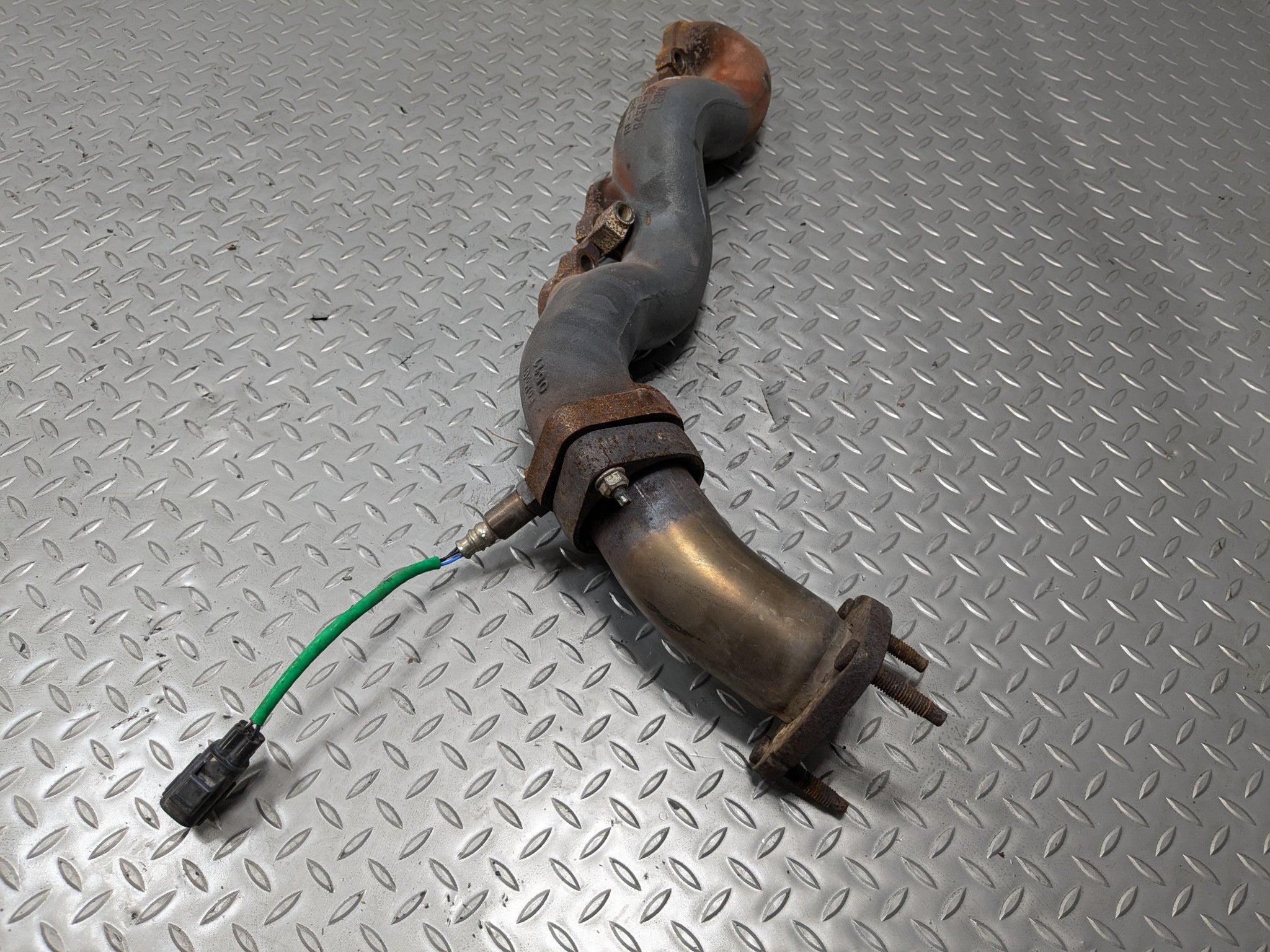 2010 - 2012 LAND ROVER RANGE ROVER OEM RIGHT SIDE EXHAUST MANIFOLD 5.0L