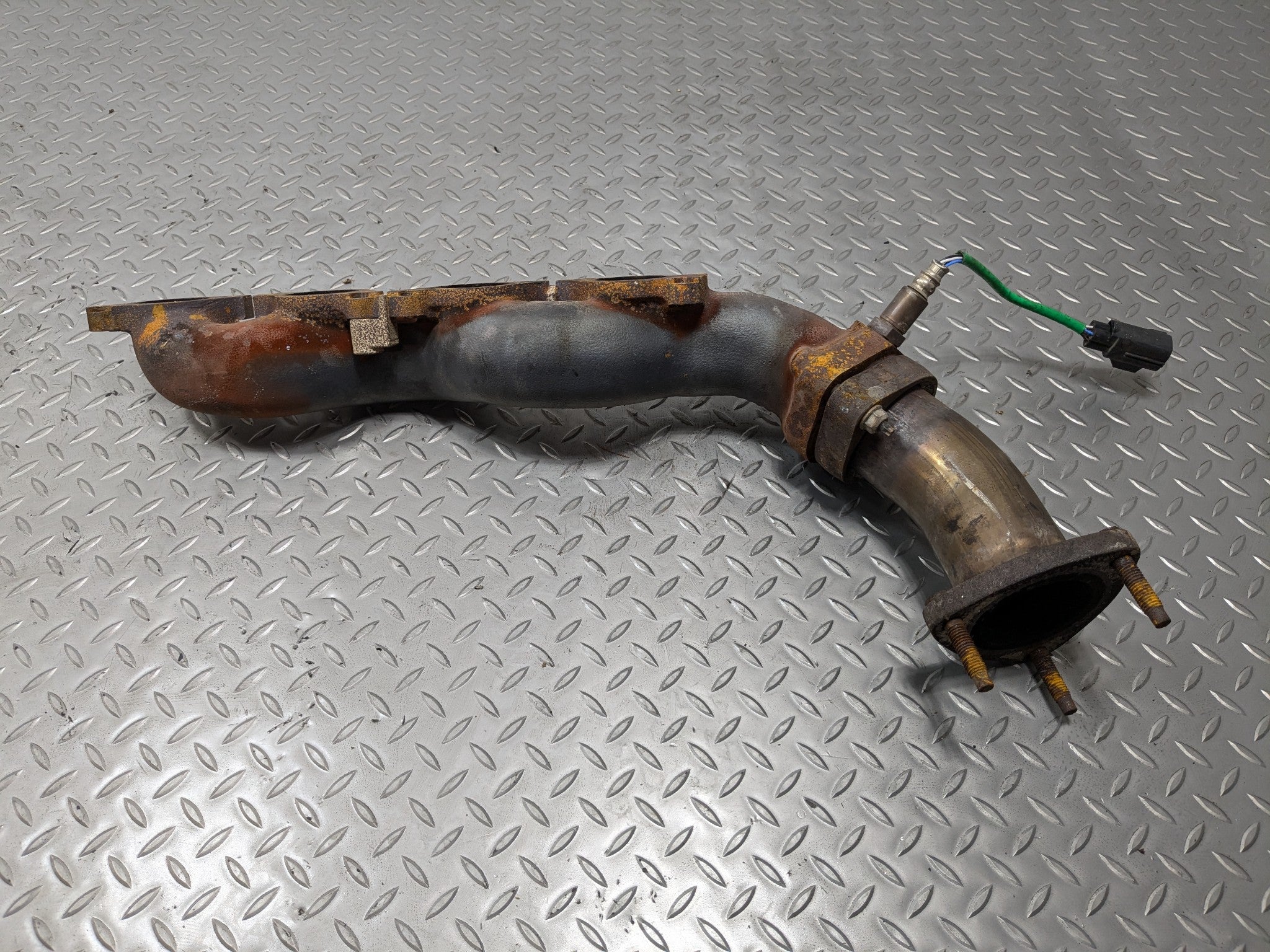 2010 - 2012 LAND ROVER RANGE ROVER OEM RIGHT SIDE EXHAUST MANIFOLD 5.0L