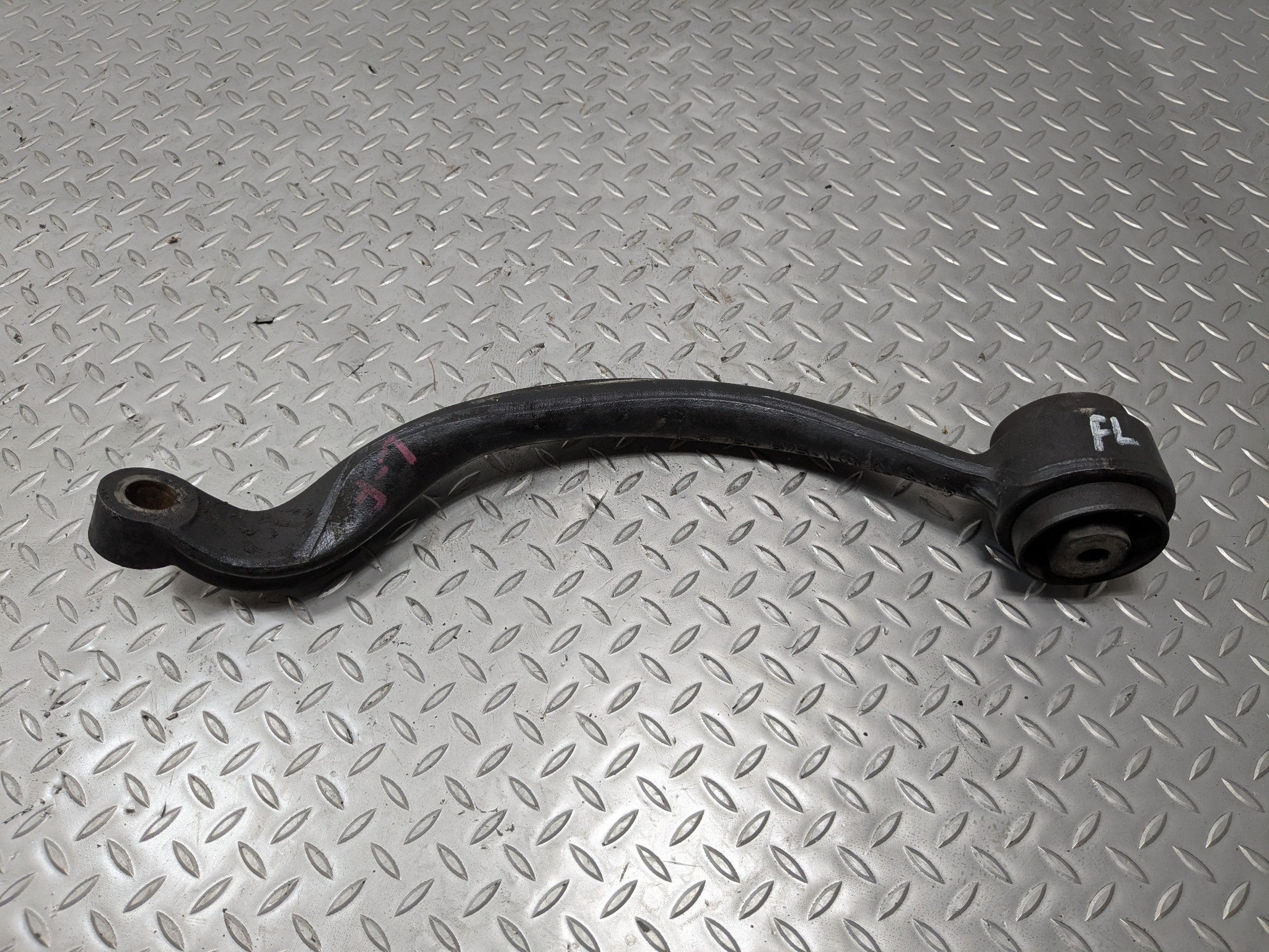 10 - 12 LAND ROVER RANGE ROVER OEM SUSPENSION LOWER CONTROL ARM FRONT LEFT SIDE