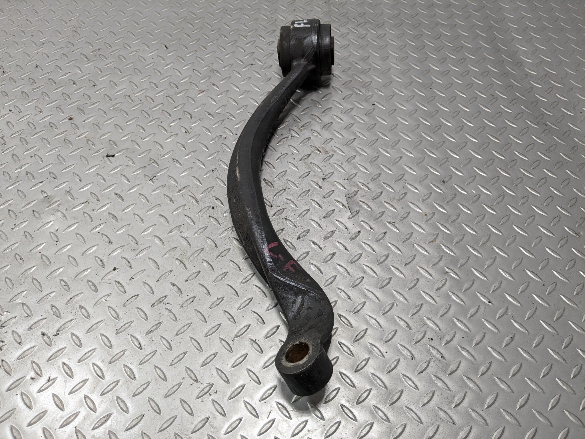 10 - 12 LAND ROVER RANGE ROVER OEM SUSPENSION LOWER CONTROL ARM FRONT LEFT SIDE