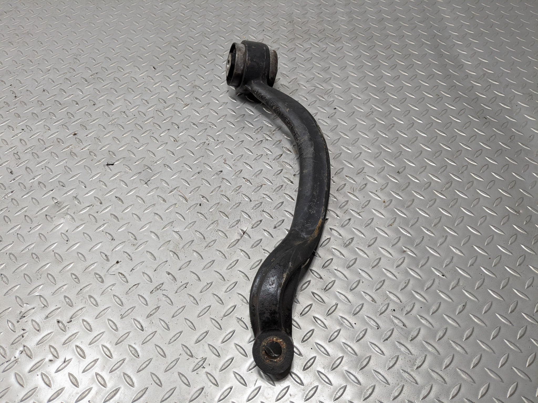 10 - 12 LAND ROVER RANGE ROVER OEM SUSPENSION LOWER CONTROL ARM FRONT LEFT SIDE