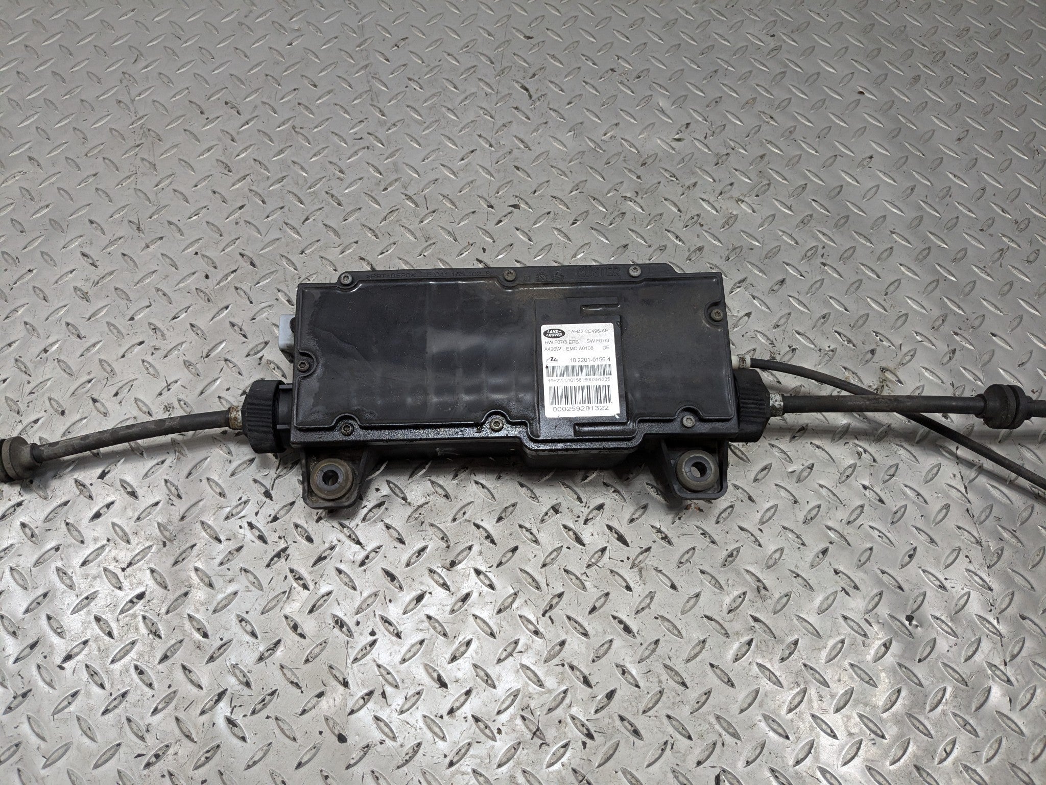 2010 - 2012 LAND ROVER RANGE ROVER OEM PARKING BRAKE ACTUATOR MOTOR