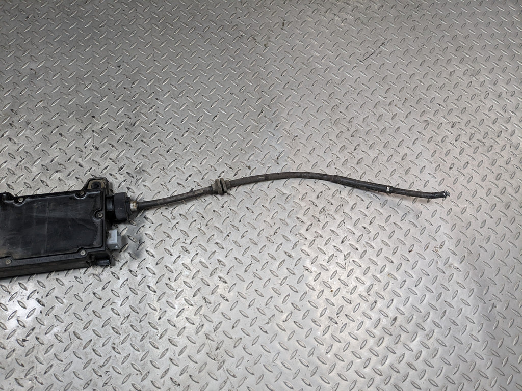2010 - 2012 LAND ROVER RANGE ROVER OEM PARKING BRAKE ACTUATOR MOTOR
