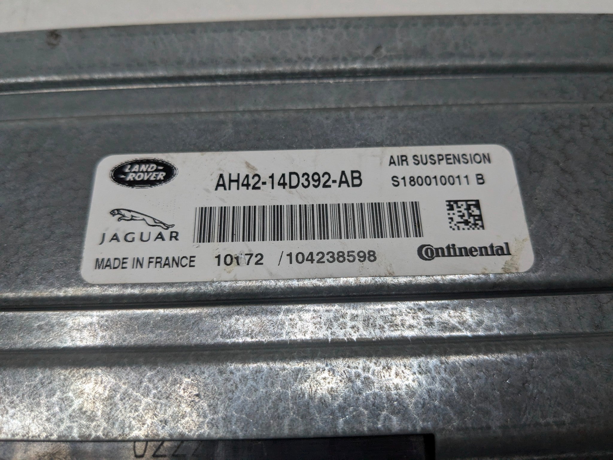 2010 - 2012 LAND ROVER RANGE ROVER OEM AIR SUSPENSION CONTROL MODULE UNIT