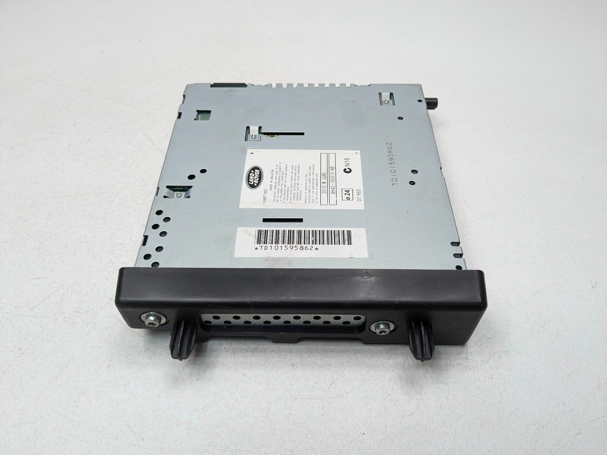 2010 - 2012 LAND ROVER RANGE ROVER OEM AUDIO AND VISUAL EQUIPMENT RADIO RECEIVER