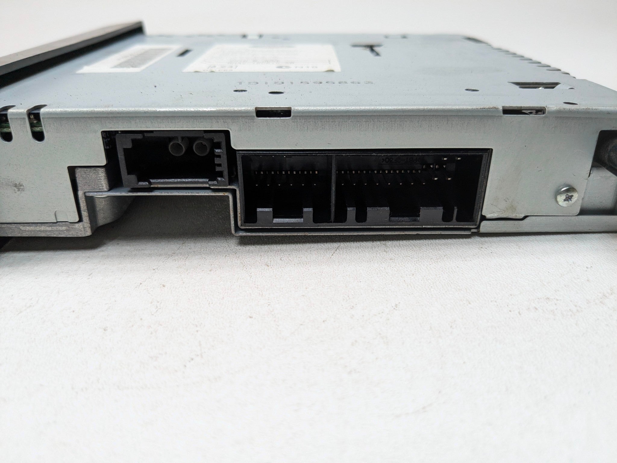 2010 - 2012 LAND ROVER RANGE ROVER OEM AUDIO AND VISUAL EQUIPMENT RADIO RECEIVER