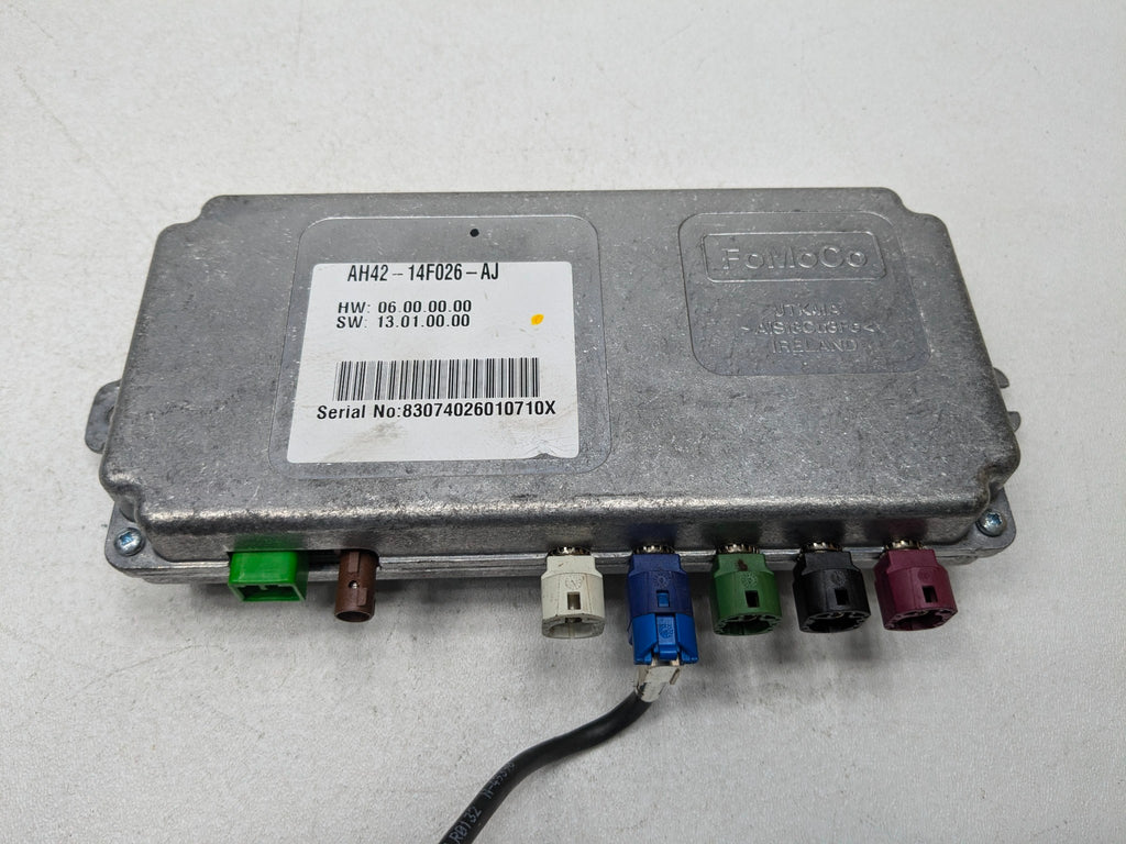 2010 - 2012 LAND ROVER RANGE ROVER OEM SURROUND VIEW CAMERA CONTROL MODULE UNIT