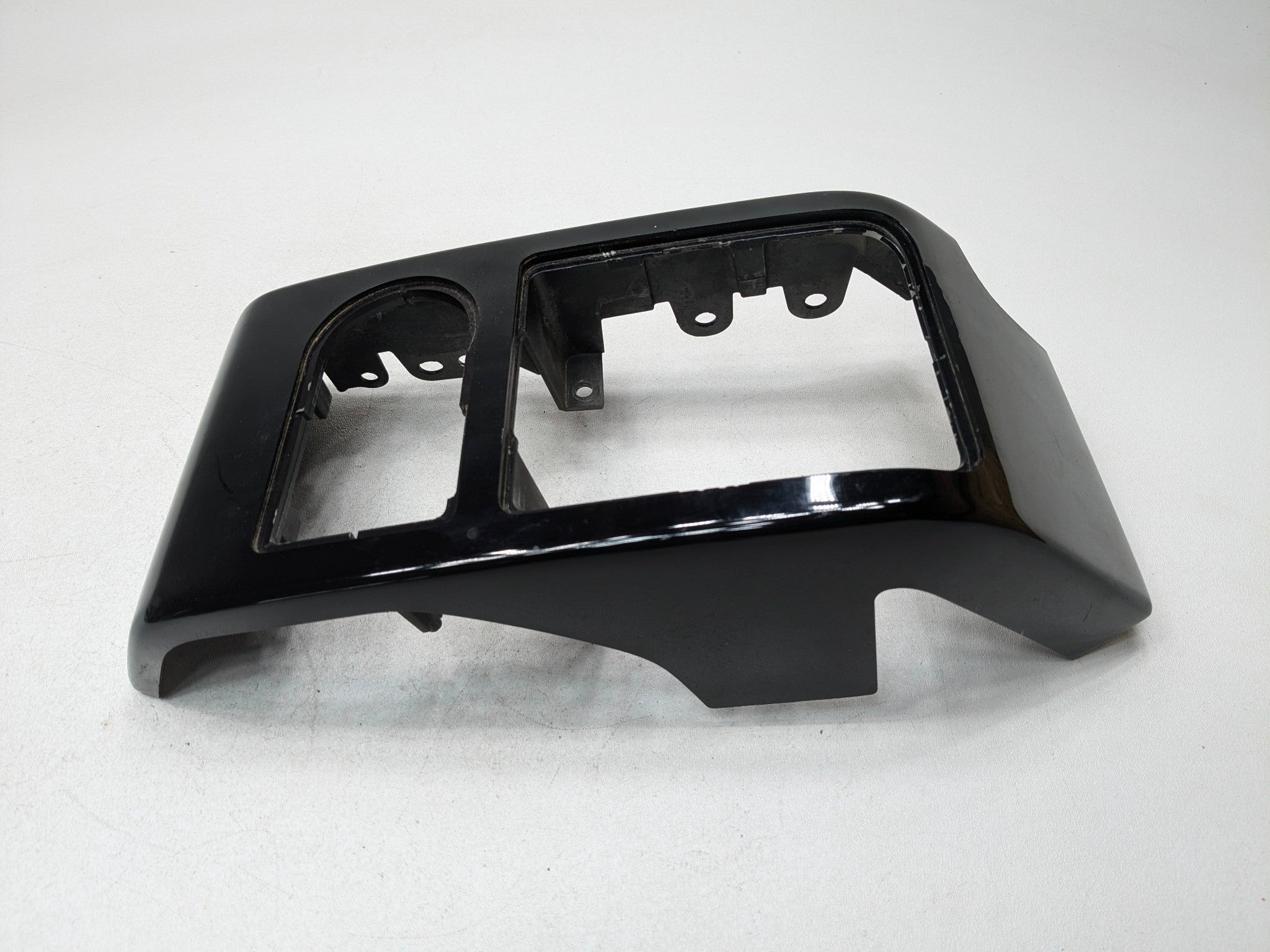 2010 - 2012 LAND ROVER RANGE ROVER OEM DASH AIR VENT GRILL TRIM FRONT LEFT SIDE