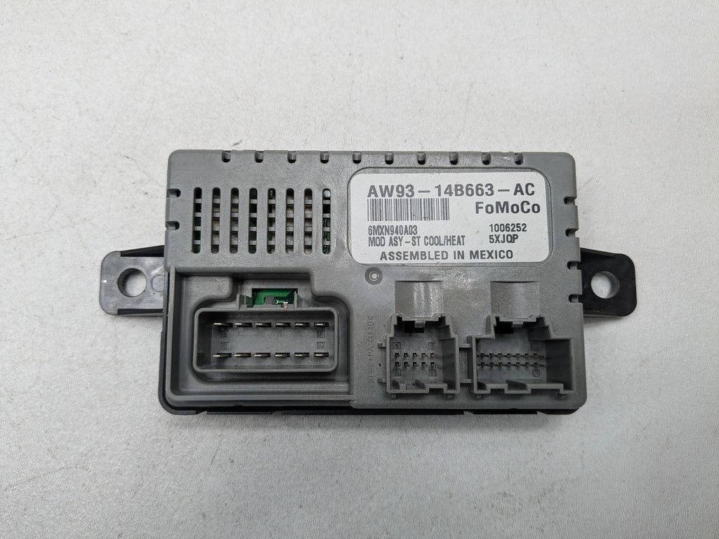 10 - 12 LAND ROVER RANGE ROVER OEM SEAT TEMPERATURE HEAT COOLING CONTROL MODULE