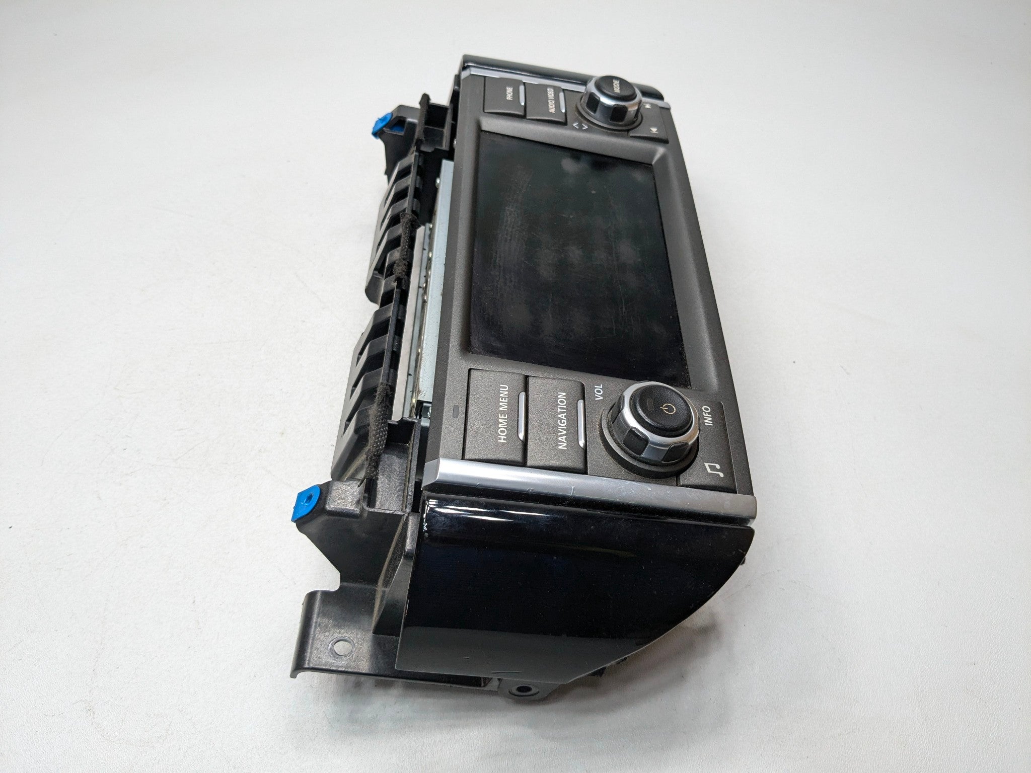 10 - 12 LAND RANGE ROVER OEM INFORMATION NAVIGATION GPS DISPLAY SCREEN MONITOR