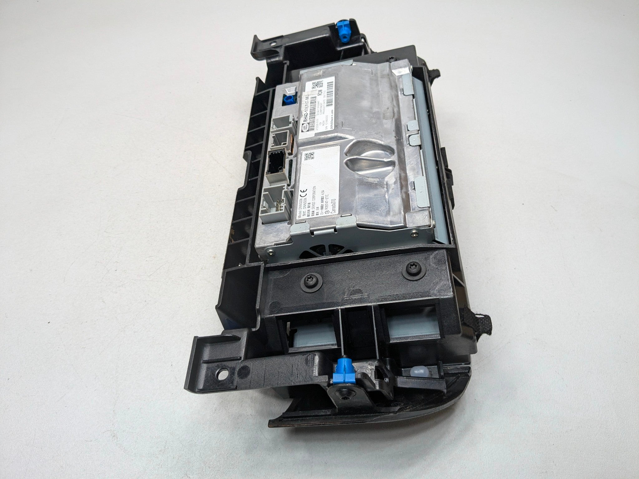 10 - 12 LAND RANGE ROVER OEM INFORMATION NAVIGATION GPS DISPLAY SCREEN MONITOR