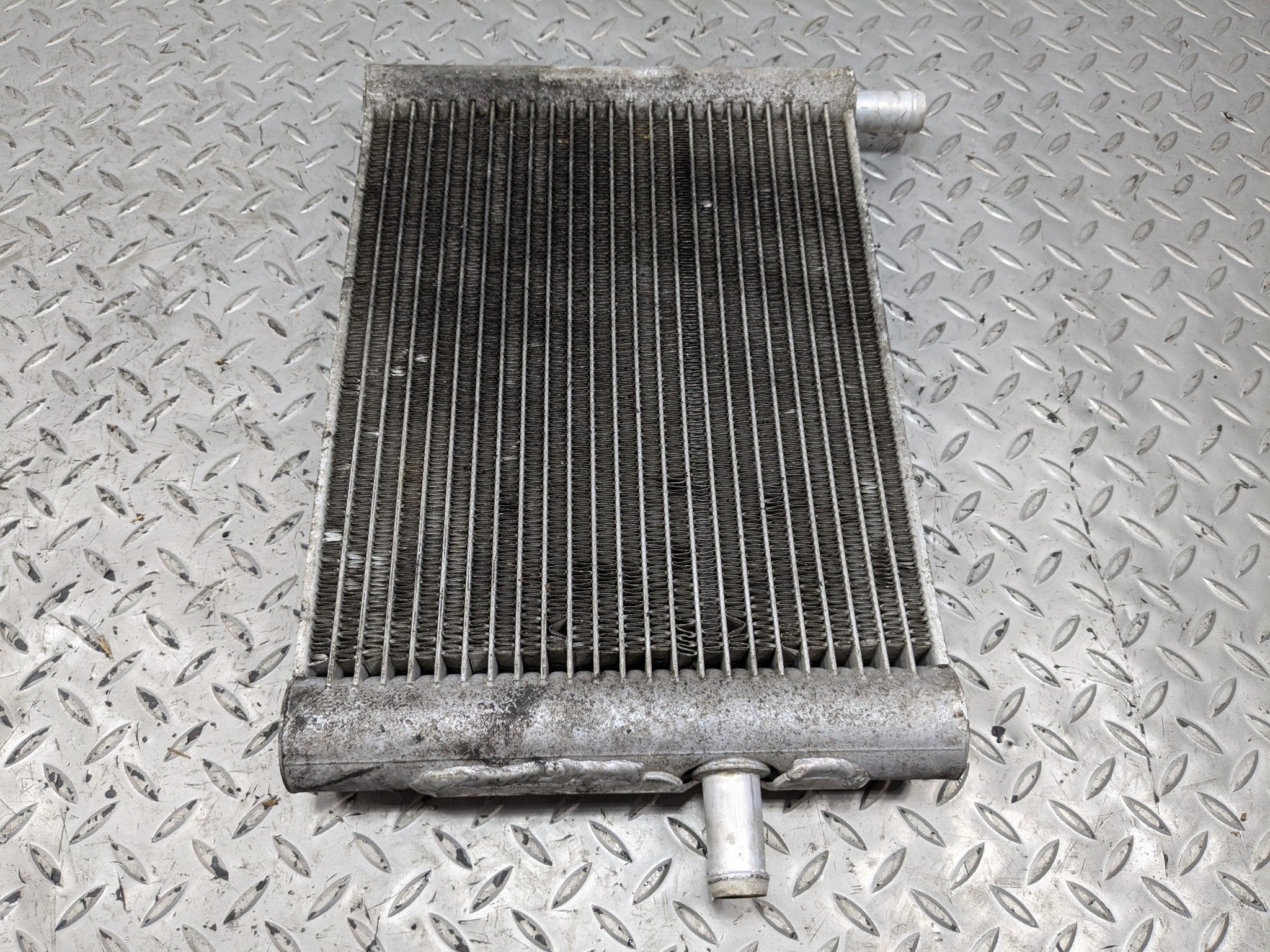 2010 - 2012 LAND ROVER RANGE ROVER OEM FRONT SUPERCHARGED INTERCOOLER RADIATOR