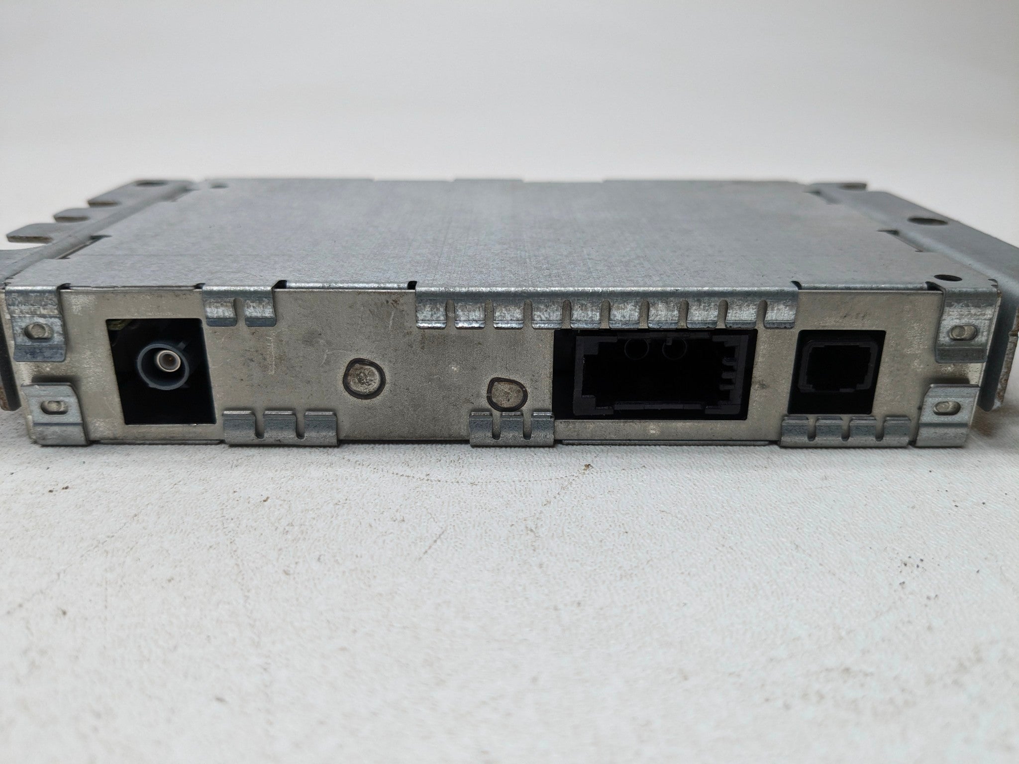 10 - 12 LAND RANGE RANGE ROVER OEM SATELLITE RADIO RECEIVER TUNER CONTROL MODULE