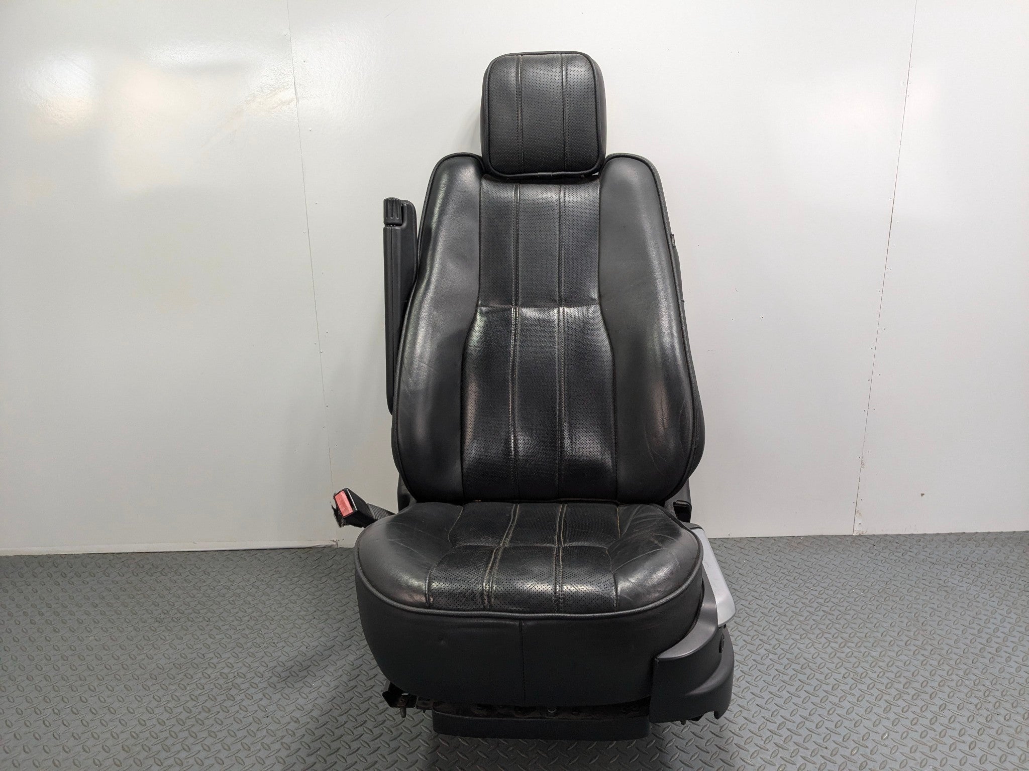 10 - 12 LAND ROVER RANGE ROVER OEM FRONT LEFT SIDE SEAT ASSEMBLY BLACK LEATHER