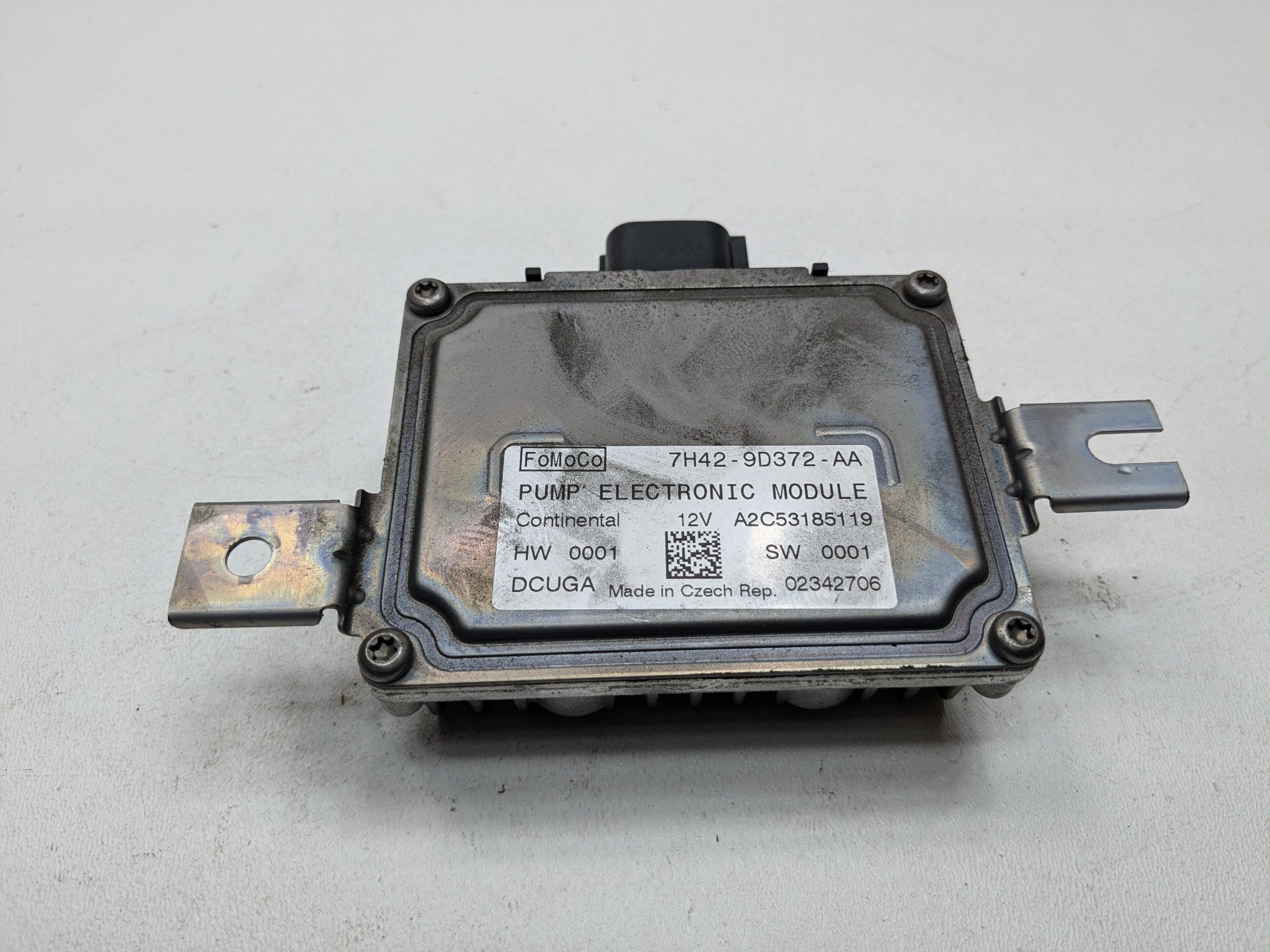 2010 - 2012 LAND ROVER RANGE ROVER OEM FUEL PUMP ELECTRONIC CONTROL MODULE