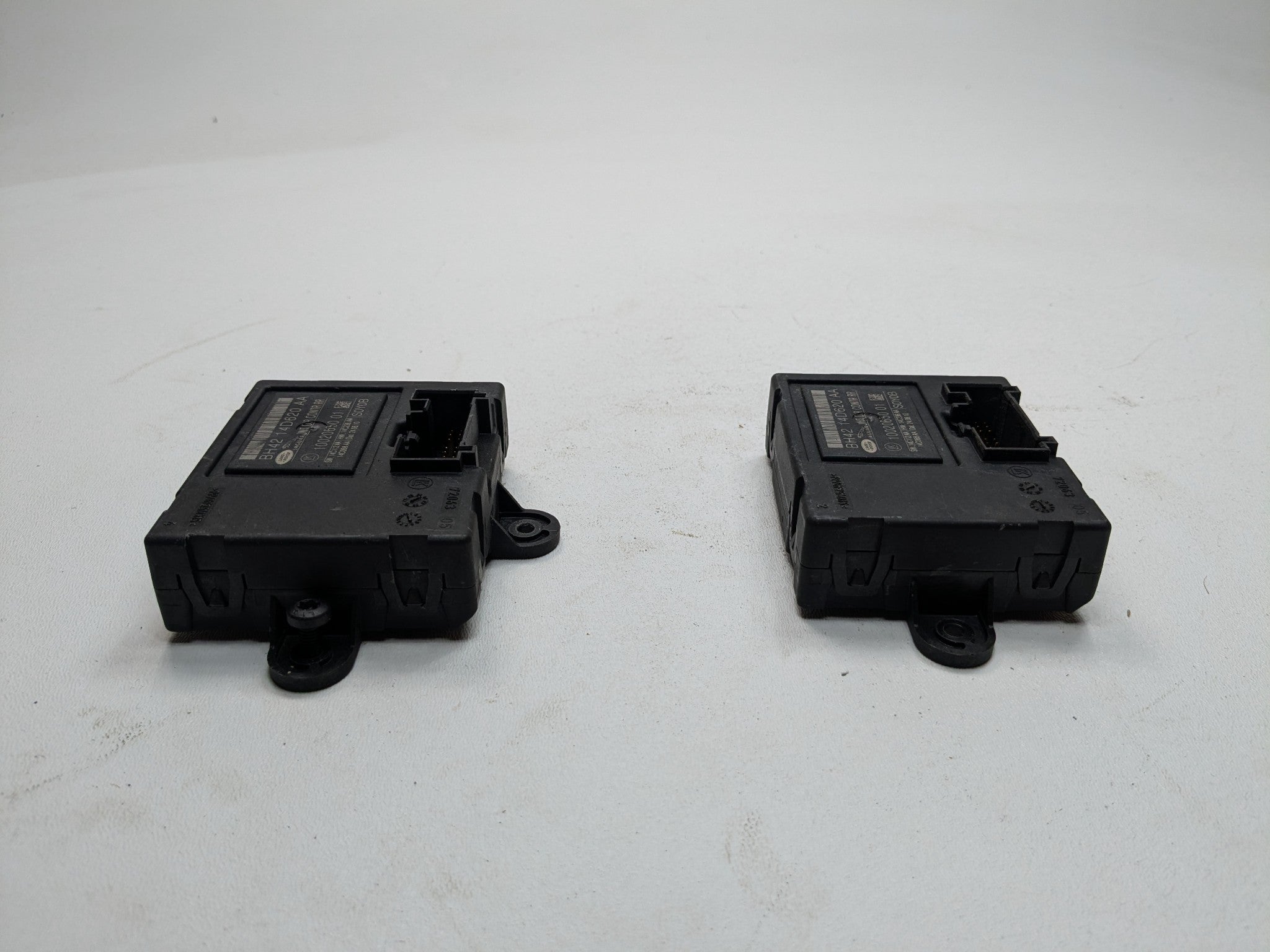 10 - 12 LAND ROVER RANGE ROVER OEM DOOR CONTROL MODULE REAR LEFT AND RIGHT SIDE