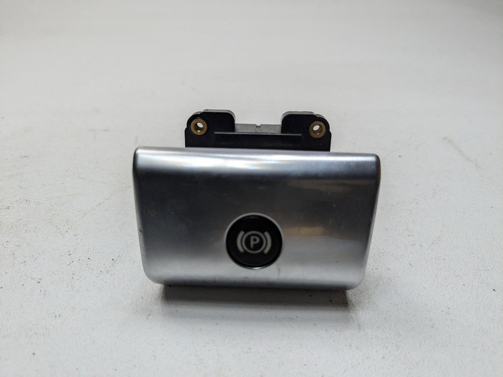 2010 - 2012 LAND ROVER RANGE ROVER OEM PARKING BRAKE SWITCH BUTTON ASSEMBLY