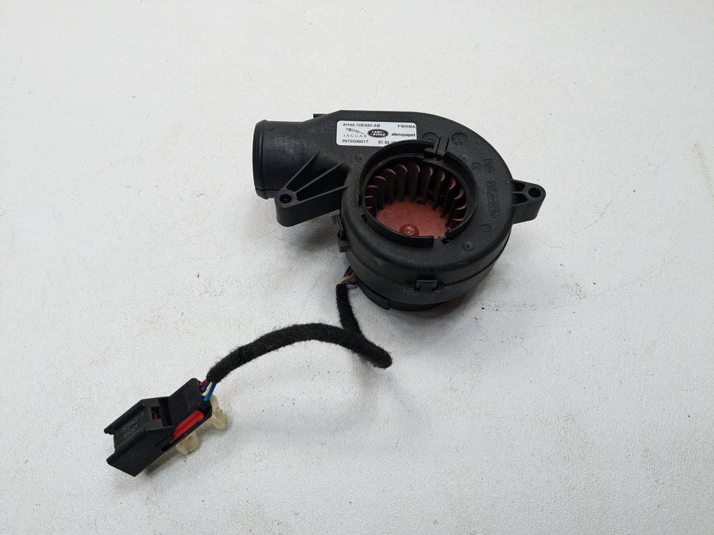 2010 - 2012 LAND ROVER RANGE ROVER OEM FRONT FUSE BOX COOLING BLOWER MOTOR FAN