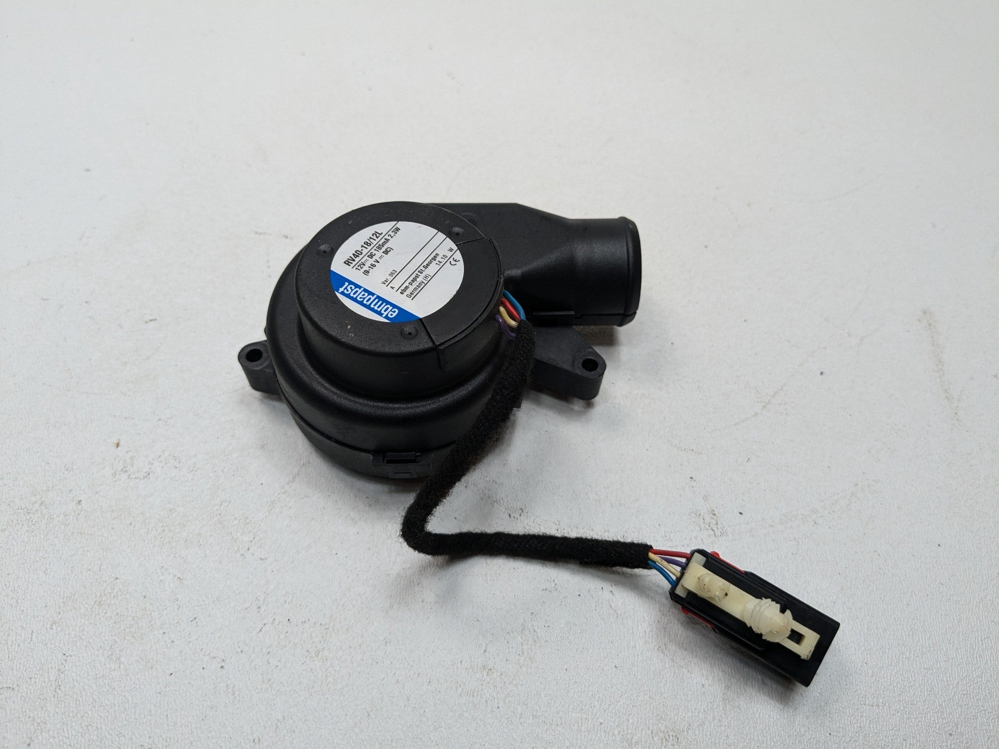 2010 - 2012 LAND ROVER RANGE ROVER OEM FRONT FUSE BOX COOLING BLOWER MOTOR FAN