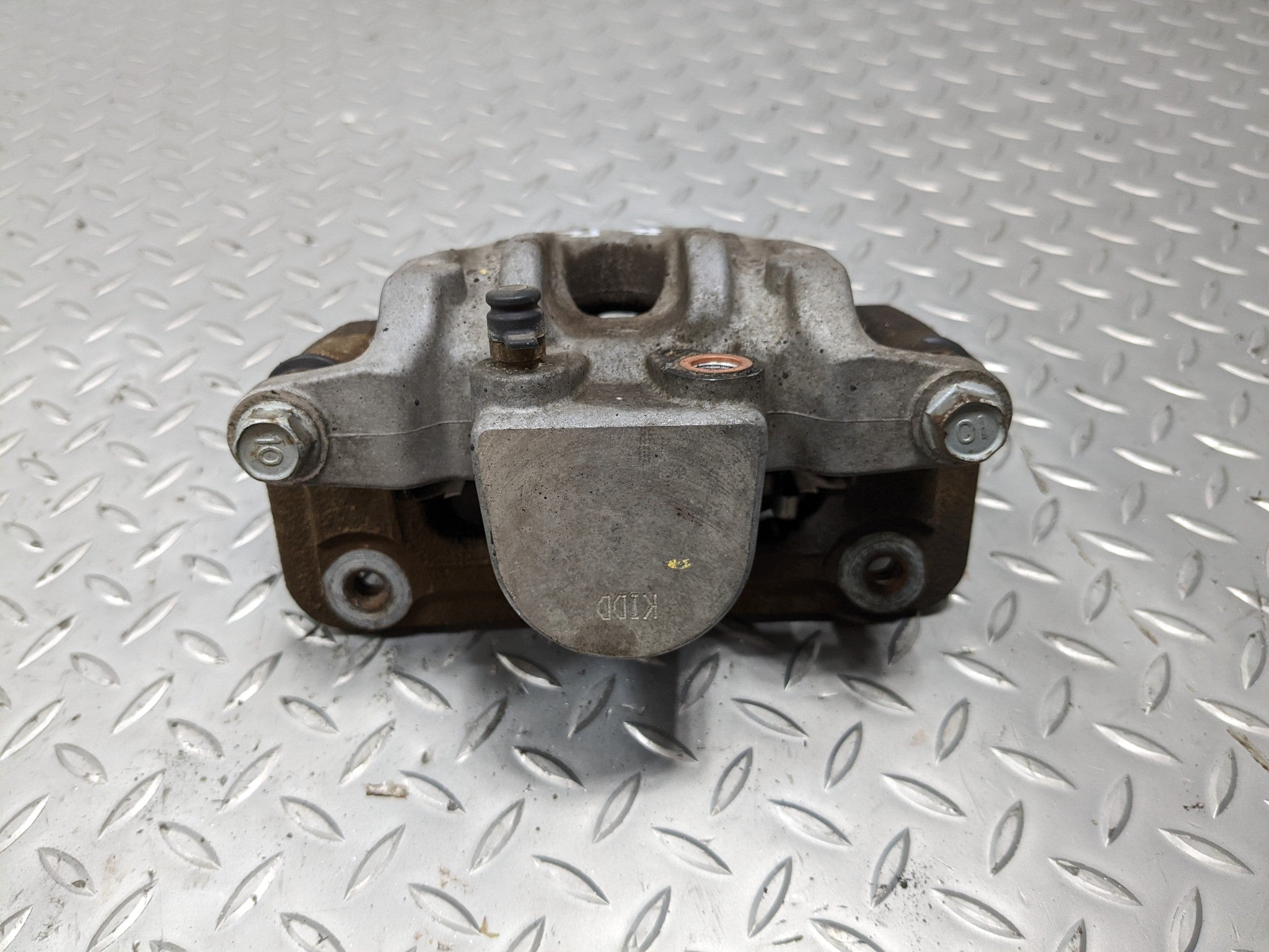 2013 - 2016 HYUNDAI SANTA FE OEM BRAKE CALIPER ASSEMBLY REAR RIGHT SIDE