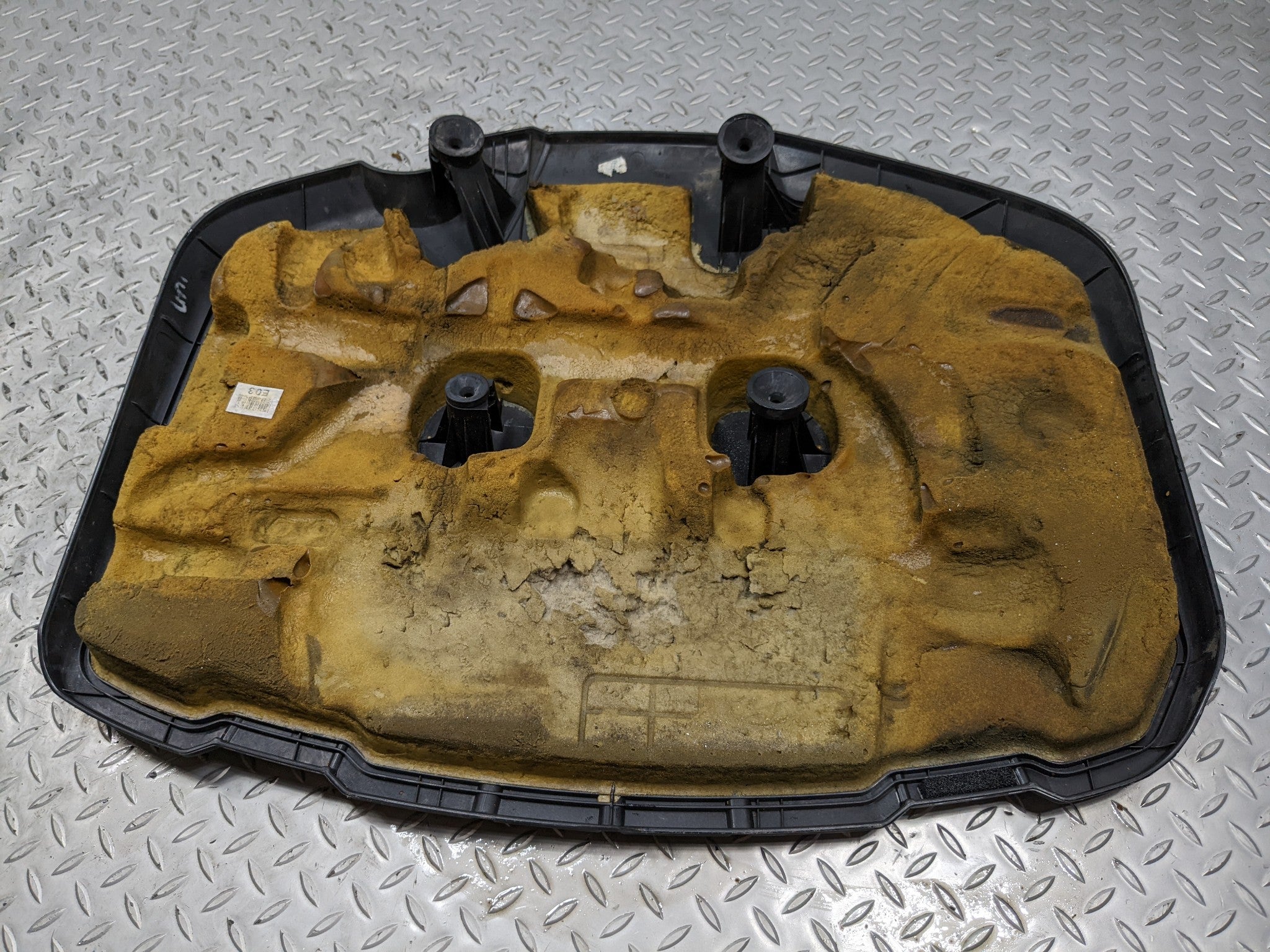 2013 - 2016 HYUNDAI SANTA FE OEM ENGINE COVER APPEARANCE TRIM PANEL