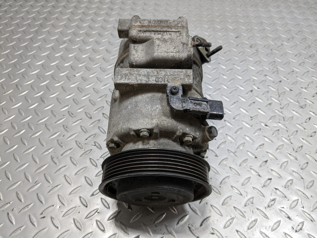 2013 - 2016 HYUNDAI SANTA FE OEM AIR CONDITIONING AC COMPRESSOR PUMP ASSEMBLY